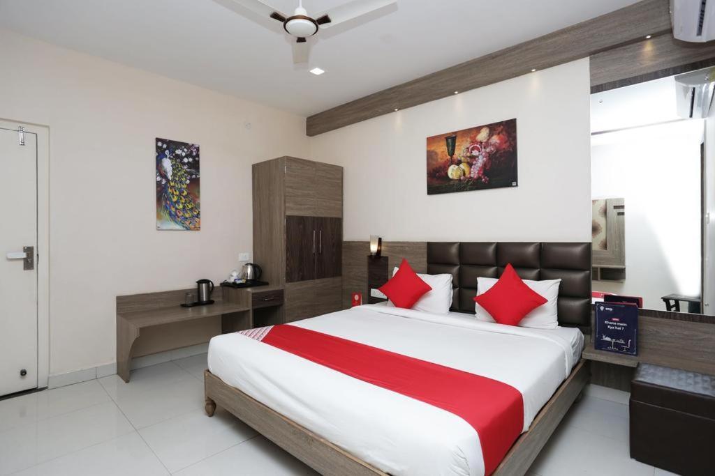 Hotel Rajmohan Palace Gwalior Εξωτερικό φωτογραφία